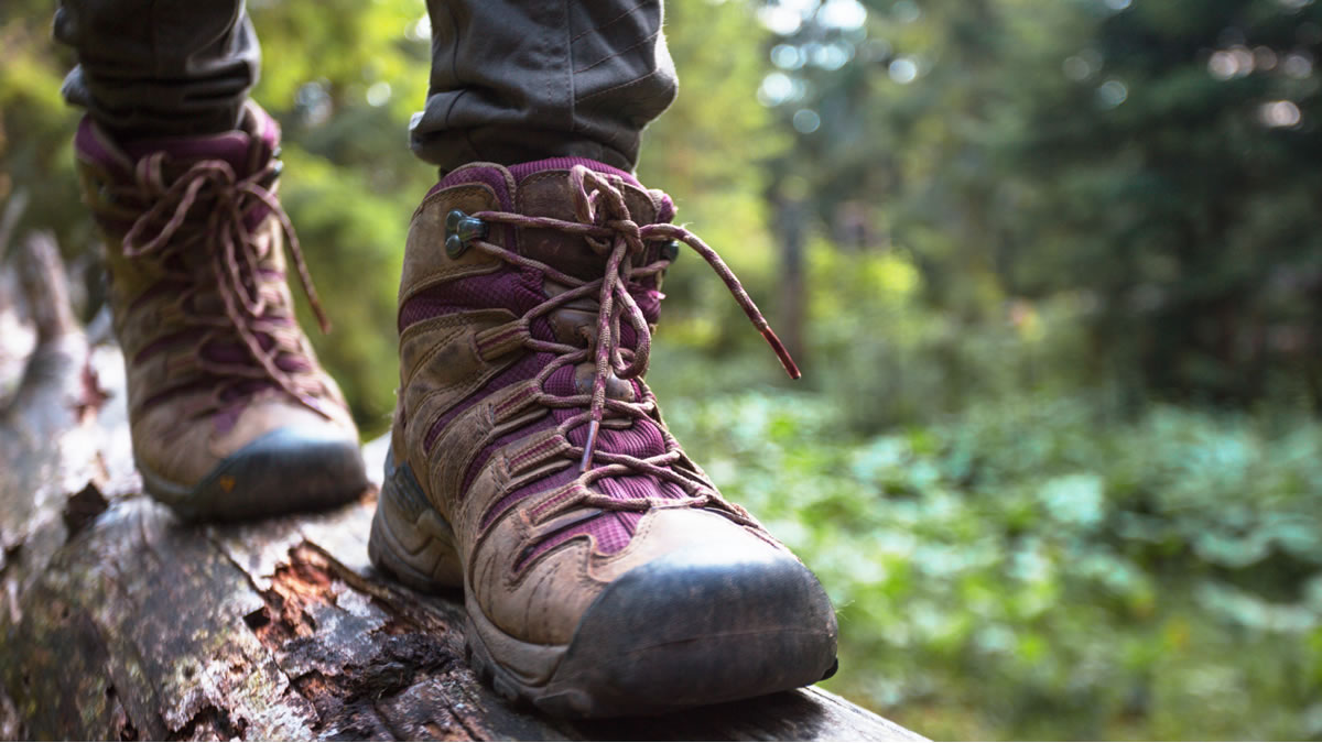 Best Socks For Uninsulated Boots | Buying Guide